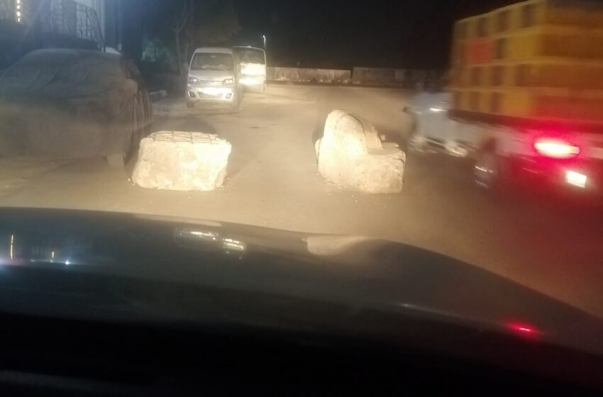  أهالي الزقازيق يشكون وضع أحجار بمدخل “شيبة النكارية”