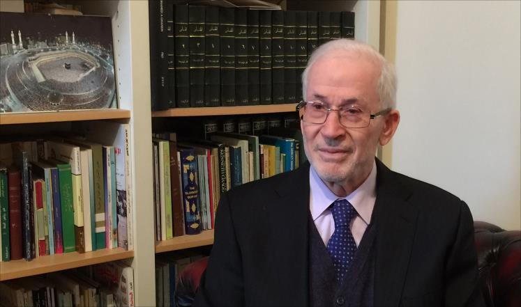  نائب المرشد يوجه رسالة إلى ماكرون بعد إساءته للإسلام