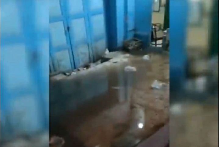  طفح مياه الصرف بشارع مصطفى كامل في أبوكبير