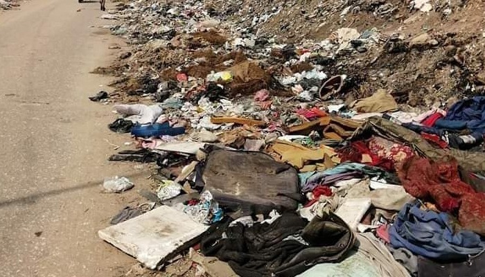  أهالي فاقوس: نعاني من انتشار القمامة بالشوارع