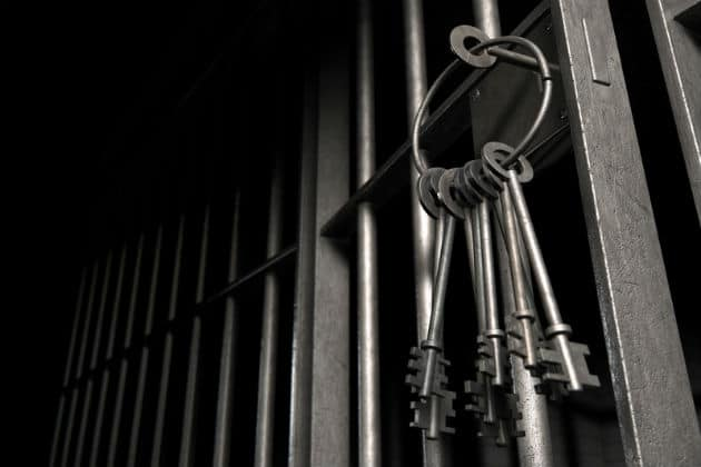 إحالة قضايا 16 معتقلًا بمنيا القمح لمحكمة الجنح