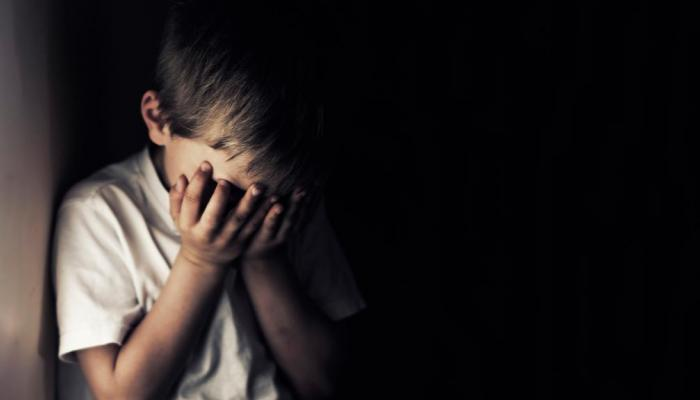 المشدد 15 عامًا لعامل مسجد اغتصب طفلًا بأبوكبير