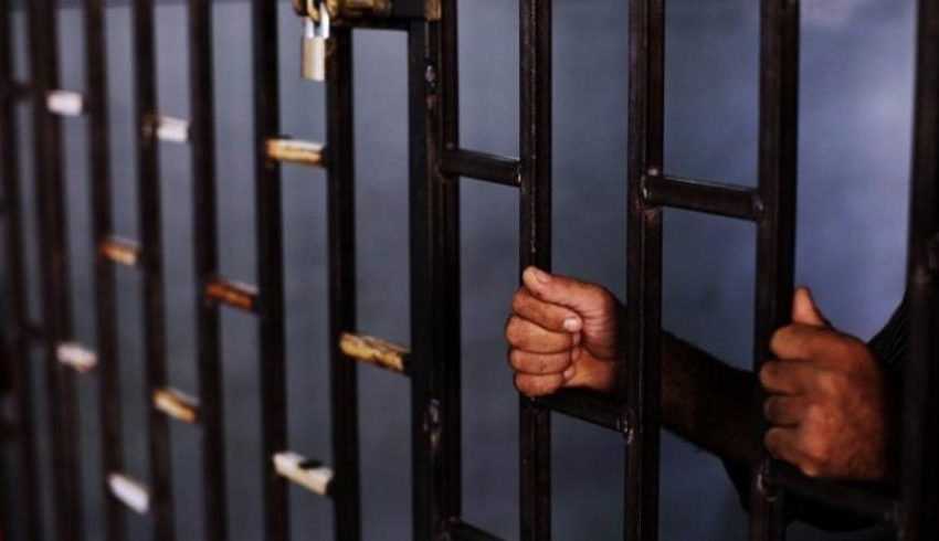 تأجيل محاكمة 10 معتقلين من مدينة القرين