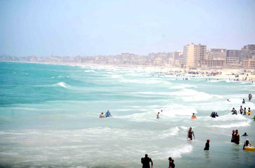  غرق 3 أصدقاء من الزقازيق بشاطئ العجمي بالإسكندرية